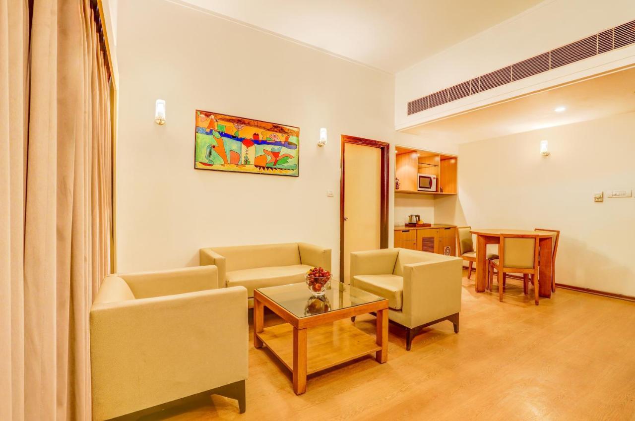 Lemon Tree Hotel, East Delhi Mall, Kaushambi Ghaziabad Exterior foto