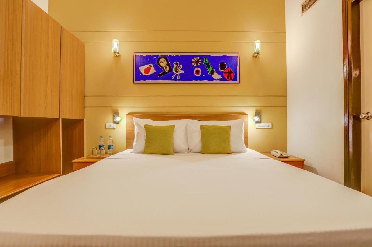 Lemon Tree Hotel, East Delhi Mall, Kaushambi Ghaziabad Exterior foto